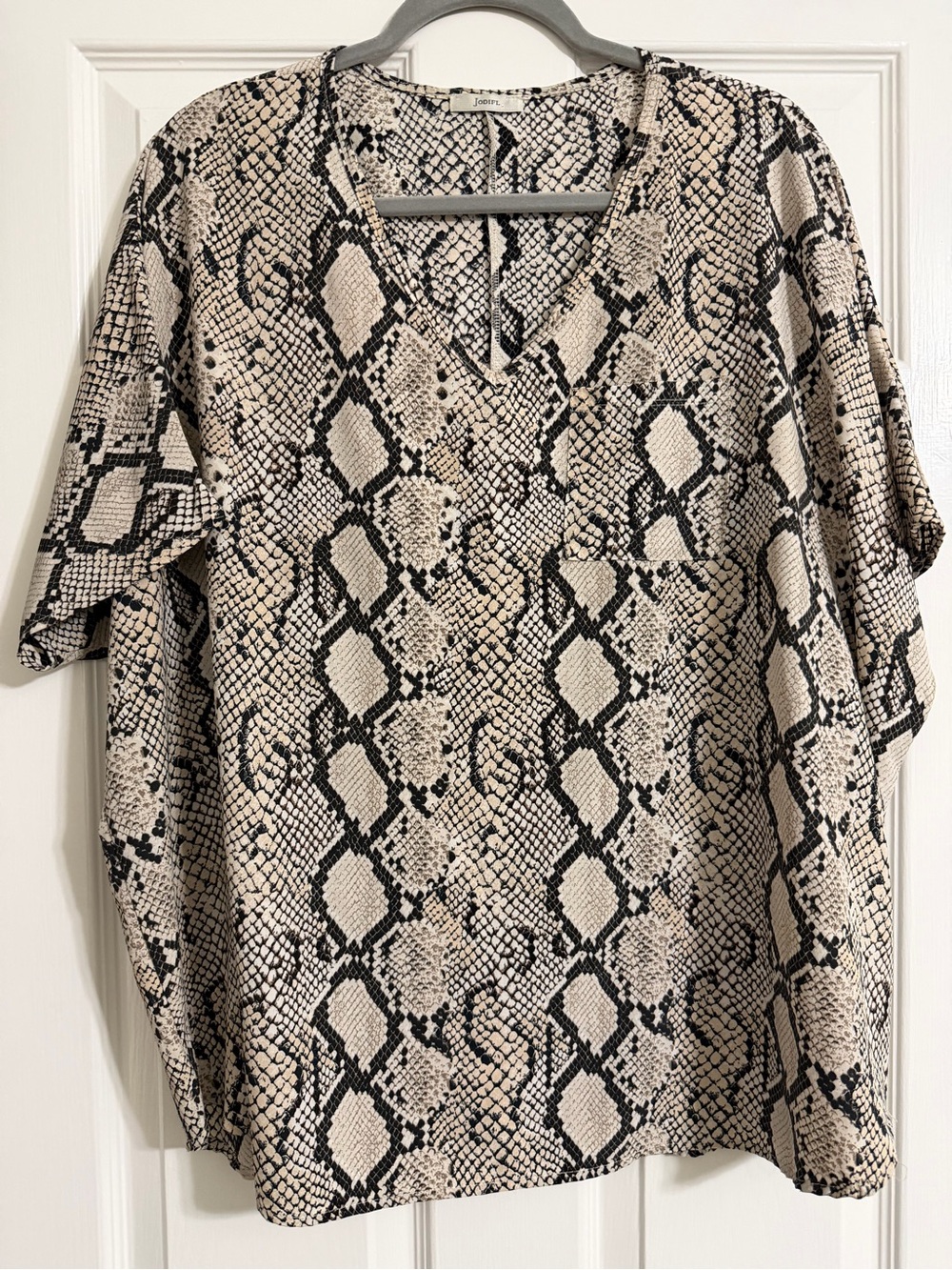 JODIFL Beige and Black Snake Print V-Neck Blouse